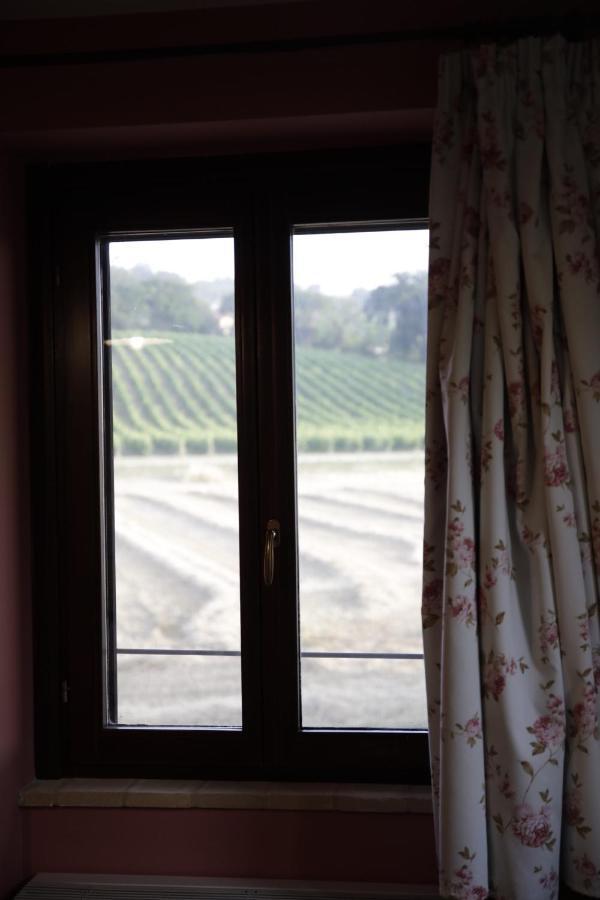 Гостьовий будинок Agriturismo La Fonte Di San Girio Потенца-Пічена Екстер'єр фото